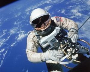 NASA plateste Rusiei bani grei pentru a-si trimite astronautii in spatiu