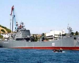 Rusia invadeaza Crimeea? Nave militare rusesti langa coasta ucraineana