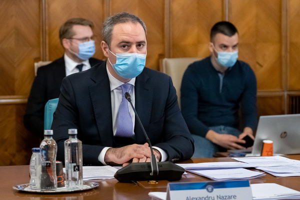 Romania a imprumutat 3,5 miliarde de euro de pe pietele externe. Banii vor fi folositi pentru finantarea deficitului bugetar