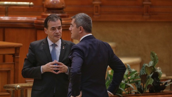 Negocierile unui nou Guvern, in impas? USR-Plus respinge OFICIAL varianta Orban premier