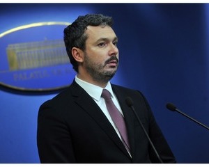 Razvan Nicolescu se opune acordarii de bonusuri si majorarii indemnizatiilor pentru membrii AGA ai Hidroelectrica