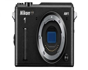 Studiu Nikon: Barbatii strica gadget-uri in valoare de 2.127 euro in decursul vietii