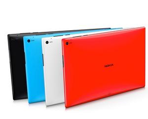 Nokia lanseaza tableta Lumia 2520 cu Windows RT