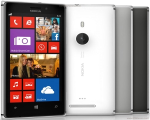 30.000 de angajati ai CaixaBank vor folosi smartphone-uri Nokia Lumia 925