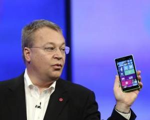 Nokia a incheiat vanzarea diviziei de telefoane mobile catre Microsoft