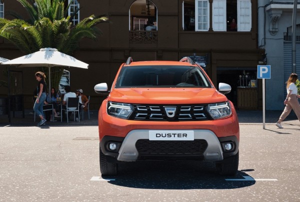 Dacia da startul comenzilor pentru noul Duster facelift. Care este pretul si ce dotari are noul SUV