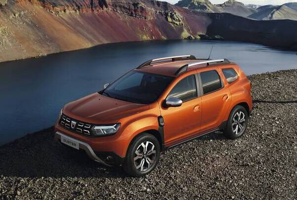 Dacia a lansat noul model Duster, care poate fi dotat cu ECO-G 100, motorul cu alimentare mixta benzina-GPL