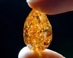 Cel mai mare diamant portocaliu valoreaza 35,5 milioane de dolari