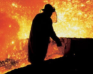 ArcelorMittal isi mentine targetul pentru 2013, in ciuda pierderilor financiare inregistrate la inceput de an