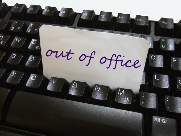 Out Of Office. Cum sa scrii un mesaj corect pentru perioada in care lipsesti de la birou