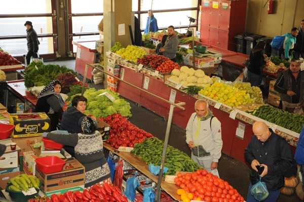 MADR a controlat 4.320 de operatori din domeniul comercializarii legumelor si fructelor proaspete si a dat amenzi de 222.400 de lei