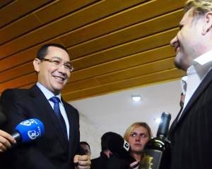Victor Ponta: Am acceptat demisia lui Varujan Vosganian. Daniel Chitoiu, interimar la Ministerul Economiei