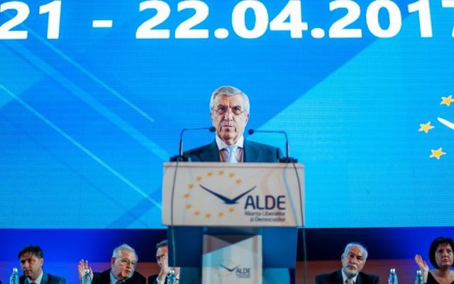 Probleme pentru Calin Popescu Tariceanu: Au inceput demersurile pentru excluderea ALDE Romania din familia europeana din care face parte