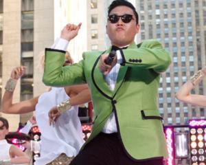"Gangnam Style" si Banca Nationala a Romaniei Style