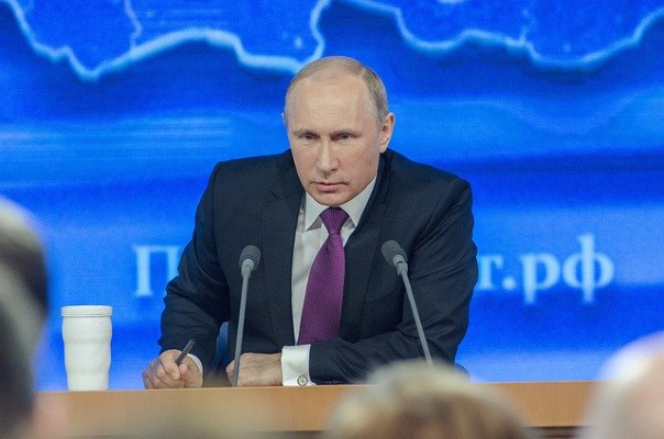Omenirea, pe un butoi de pulbere. Putin mobilizeaza 300.000 de soldati pentru a-i trimite pe frontul din Ucraina si avertizeaza ca nu blufeaza cu amenintarea nucleara
