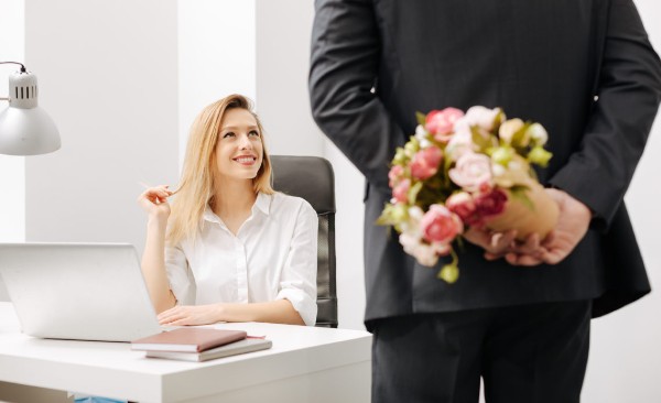 Top 5 dezavantaje ale unei relatii de cuplu la locul de munca