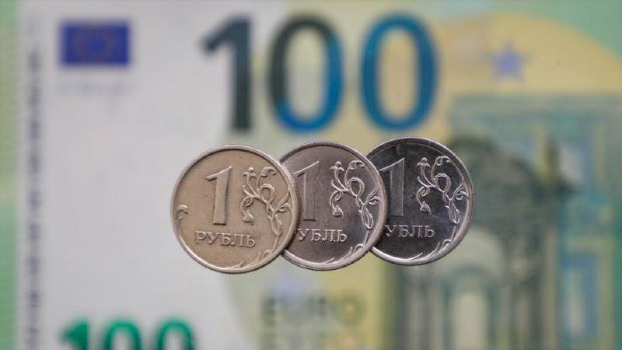 Surpriza pe piata monetara a Rusiei: rubla e cea mai puternica moneda la nivel mondial, in pofida razboiului si sanctiunilor