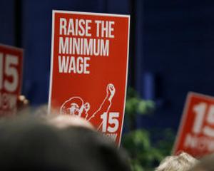 SUA, 2014: Ar putea fi majorat salariul minim?