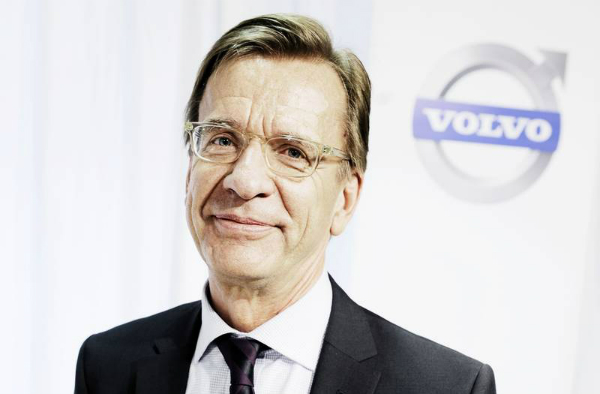 FOTO: CEO-ul de la Volvo a publicat prima fotografie cu noua generatie S60