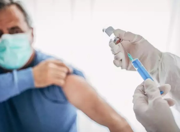Persoanele nevaccinate vor fi obligate sa isi plateasca tratamentul, daca se imbolnavesc si ajung in spital, in Singapore