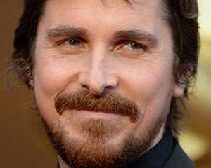 Christian Bale, in rolul lui Steve Jobs
