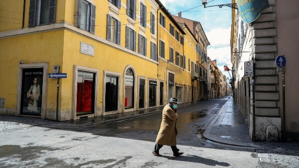 STUDIU: Imunitatea colectiva poate fi doar o iluzie. Tot mai multe dovezi indica faptul ca nu e posibila