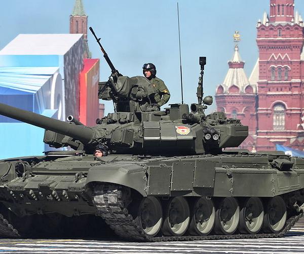 NATO: Daca rusii au intrat cu tancurile in Ucraina, situatia este mult mai grava decat credeam