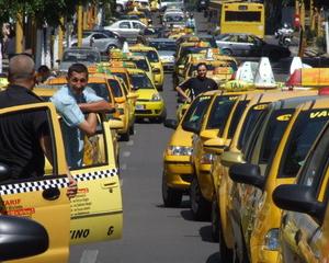 ANPCPPS: Companiile de taxi bucurestene percep intre 1,39 lei si 3,49 lei/km