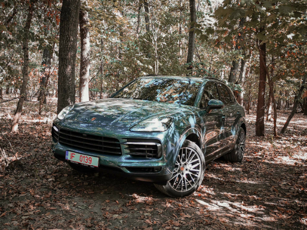 TEST DRIVE. Porsche Cayenne 2019 - atletul gigant