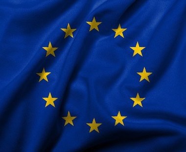 Majoritatea romanilor au incredere in Uniunea Europeana