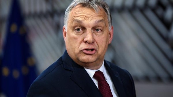 Ungaria impune conditii mai aspre pentru trecerea frontierei