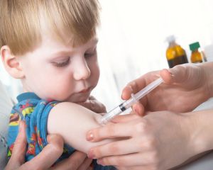 Ministerul Sanatatii ar putea achizitiona pana la 3 milioane de doze de vaccin antigripal