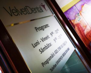 Velvet Dental, clinica de stomatologie Bucuresti, oferta de nerefuzat pentru implanturi dentare