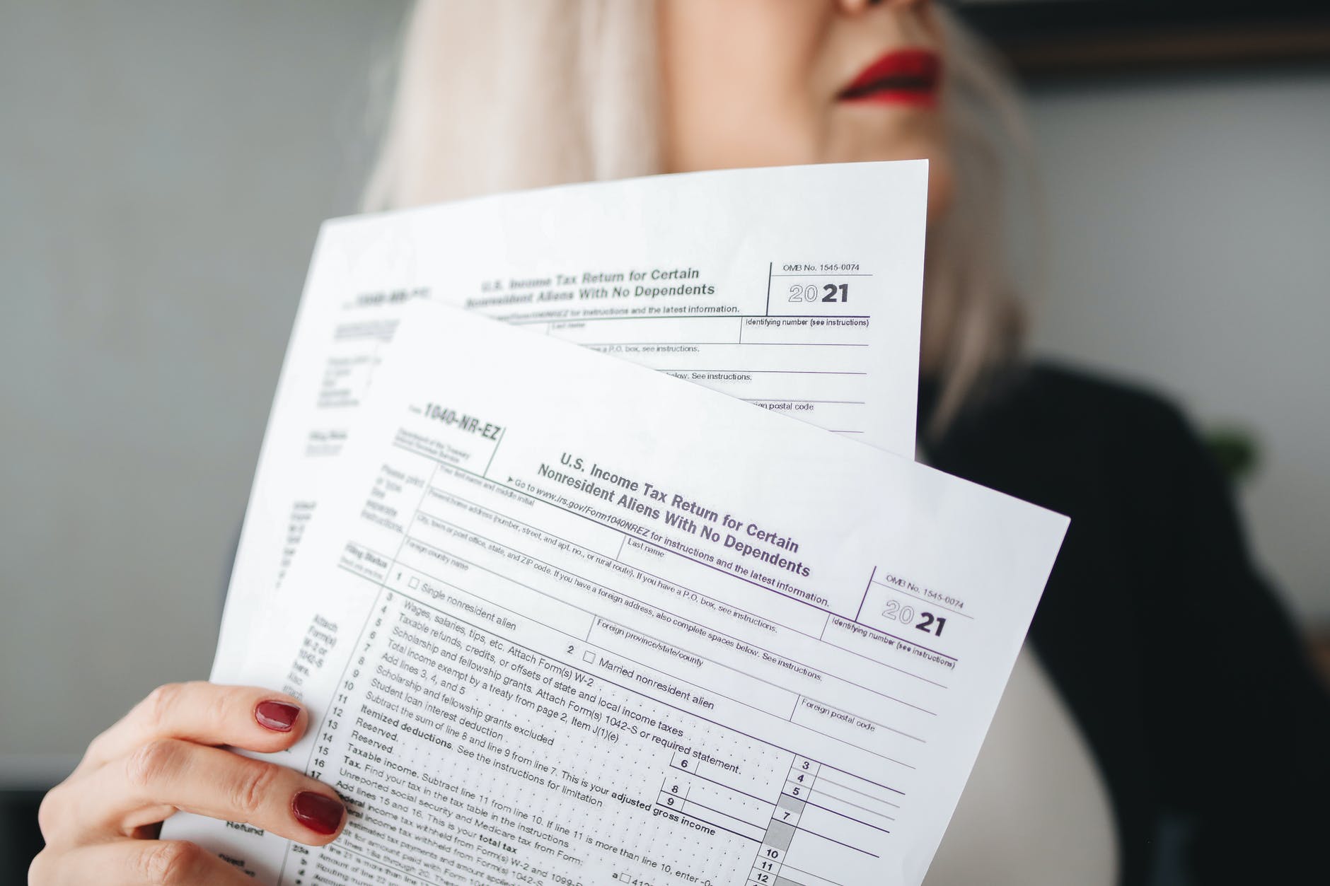 Veste neasteptata, in prag de an nou: dispare o taxa din Romania: cine  sunt norocosii