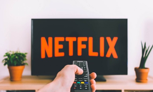 Vesti proaste pentru abonatii Netflix: platforma nu mai e ce era odata