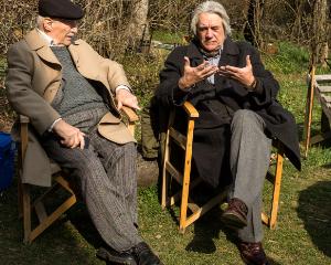 Din nou impreuna: Marcel Iures si Victor Rebengiuc sunt cei mai buni prieteni, in filmul Octav