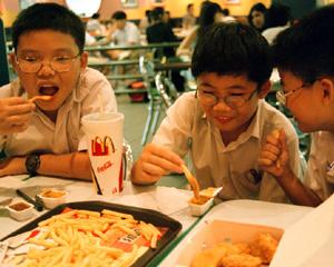 "Vietham": McDonald's isi deschide primul restaurant in Ho Chi Minh