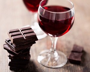 Celulele din corpul uman pot fi intinerite cu ajutorul ciocolatei si vinului rosu?