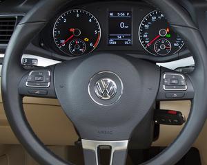 Urmatoarea generatie de Volkswagen Passat va fi mai usoara cu 85 de kilograme