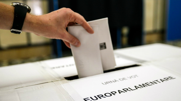 Decizie: Romanii din diaspora vor vota pe parcursul a trei zile