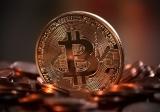 Bitcoin a depasit 110.000 de dolari: companiile globale adopta BTC ca activ de rezerva