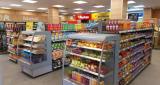 De ce a amendat ANPC 50 de magazine Auchan in toata Romania? Cat de grave sunt neregulile descoperite, ce trebuie sa stie clientii