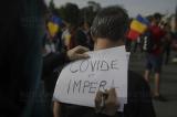 FOTO. Protestul din Capitala ia amploare. Oamenii scandeaza LIBERTATE. Jandarmeria intervine
