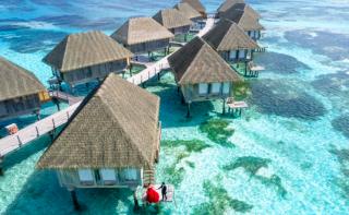 Insulele Maldive vor fi inghitite de ape in cateva zeci de ani: de ce merita sa le vezi macar o data in viata