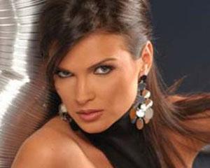 Monica Barladeanu, alias "Francesca" pe sticla