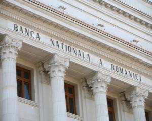 15 banci au imprumutat cinci miliarde de lei de la BNR