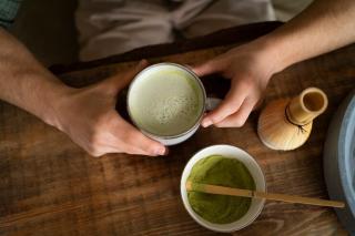 4 beneficii ale ceaiului de matcha