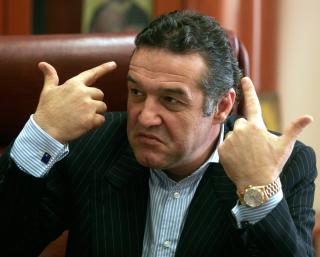 Becali are din nou cash in buzunar. A luat 10 milioane de euro pe un teren din Pipera