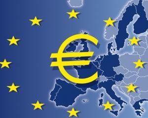 Zona Euro inainteaza cu greu spre stabilitate