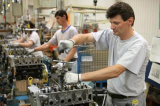 Dacia investeste 57 de milioane de lei in noi motoare